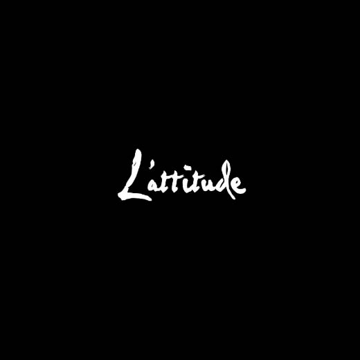 L&#39;ATTITUDE_520px x 520px